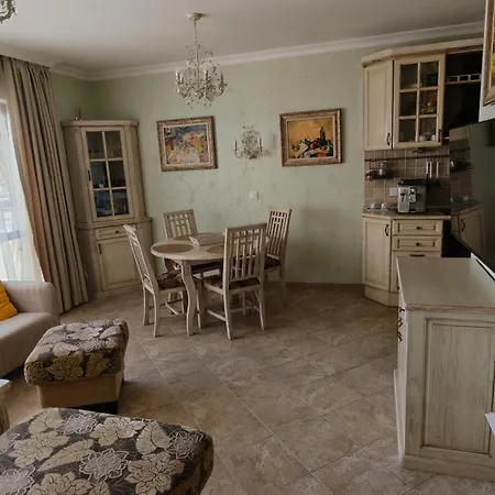 Luxury Sea Sunset Deluxe Apartament Burgas City