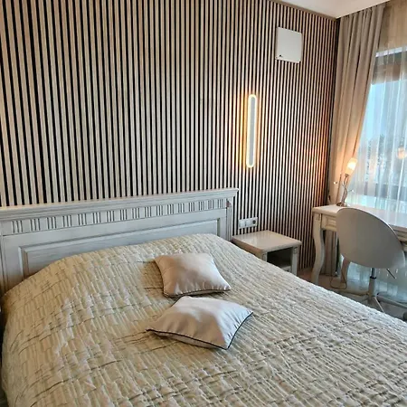 Luxury Sea Sunset Deluxe Appartamento Burgas